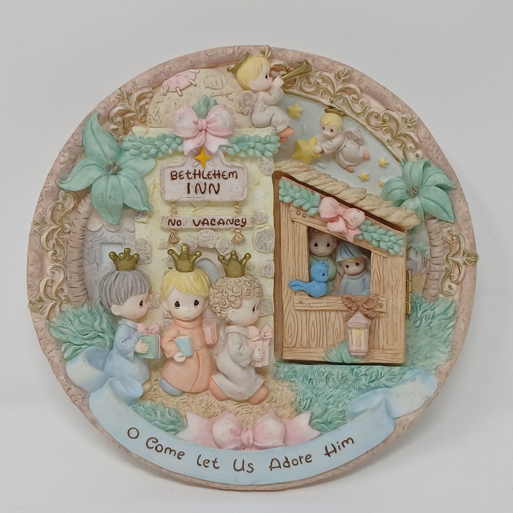 1998 Precious Moments Nativity Wall Plaque – "O Come Let Us Adore Him"‎ – Enesco
